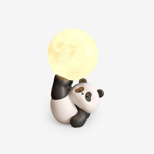 Lâmpada de Mesa Mimosa modelo panda, closeup em fundo branco, artesanato em resina com LED integrado e porta USB, estilo cream acolhedor para decoração de quarto e escritório