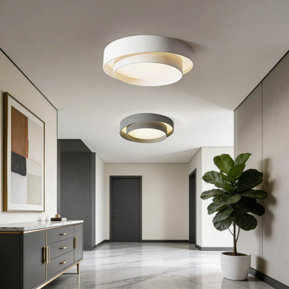 Plafon LED de acrílico branco e cinza com luz quente, na sala de estar com design elegante